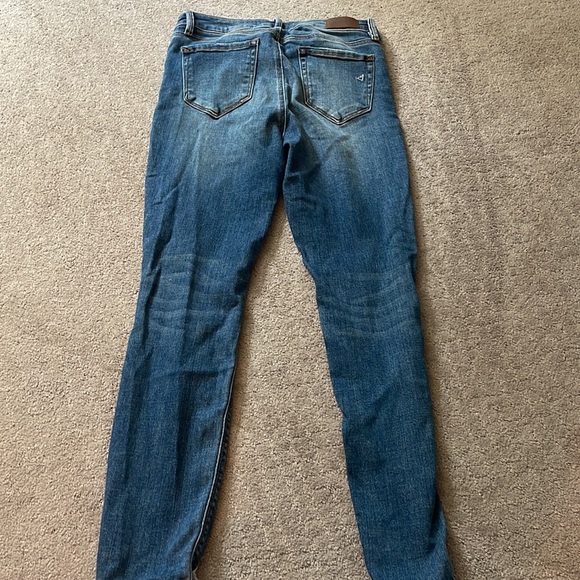 Hidden jeans - Picture 3 of 3
